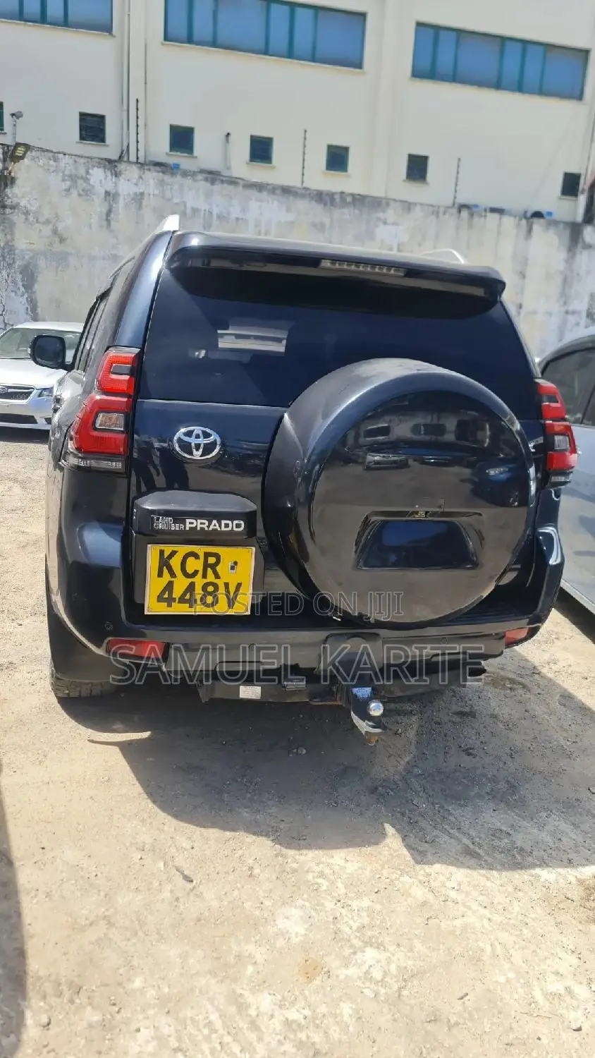 Toyota Land Cruiser Prado 2013 Black