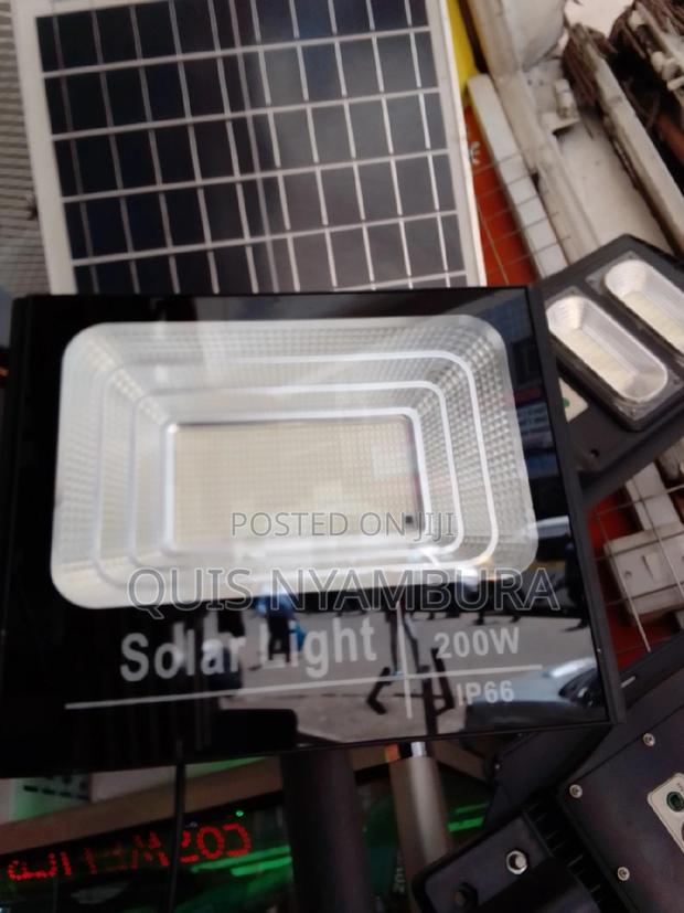 200w Solar Light Solar Light. - thumbnail 2