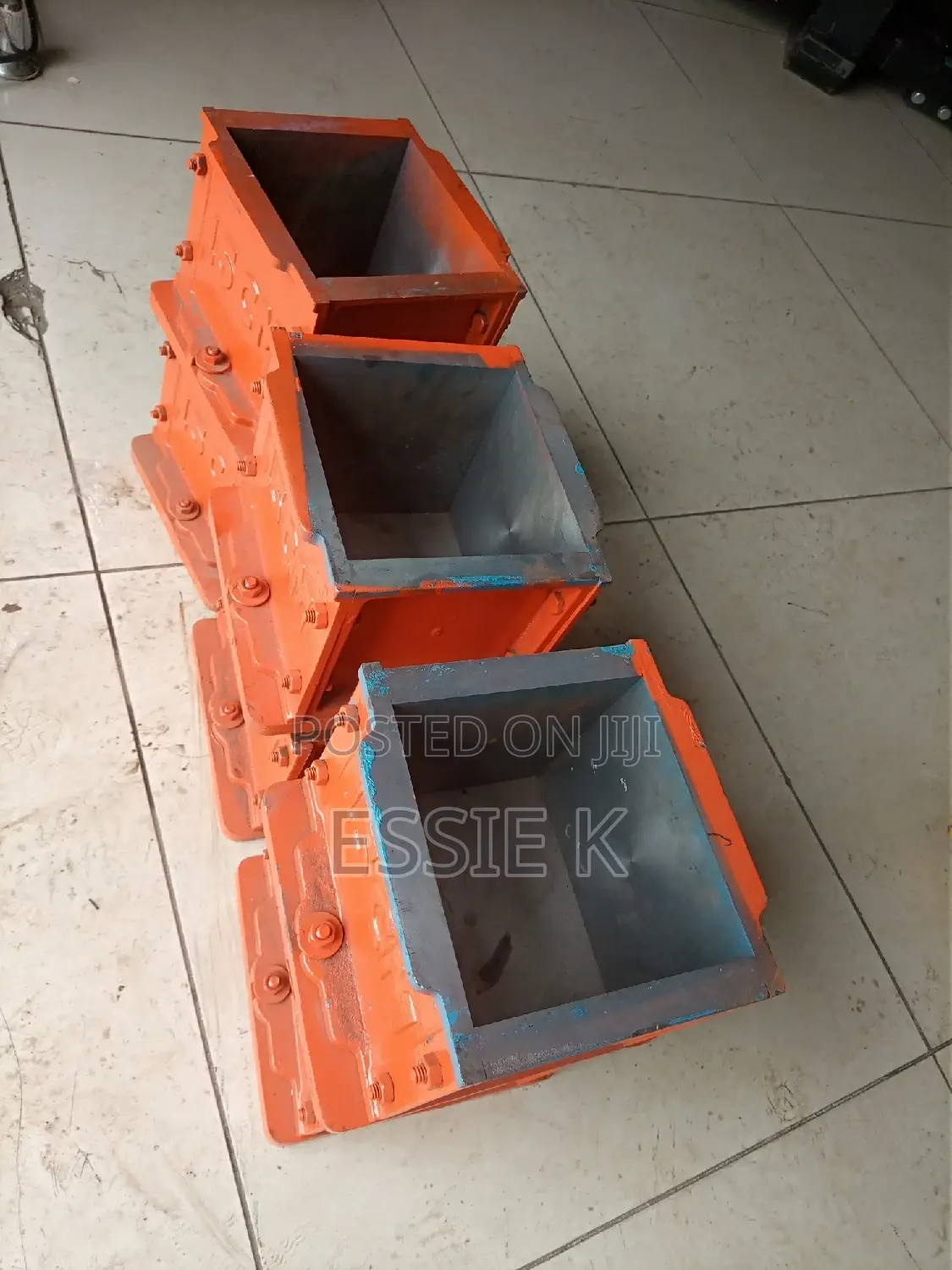 Concrete Moulding Cubes.