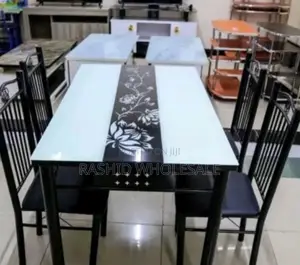 Dining Table 4 Sitter