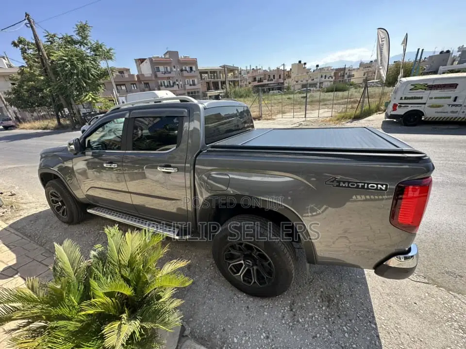 Installation of Aluminum Roll (Trolley Cover) in Toyot