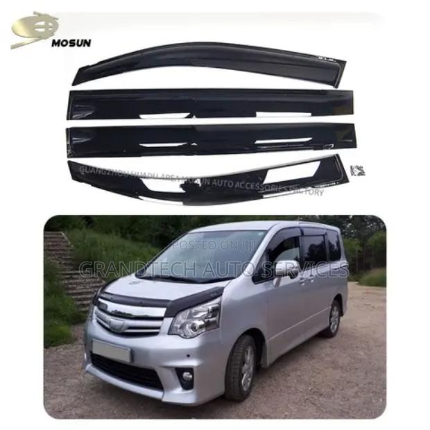 Toyota Noah/Voxy Windbreakers Available - main view