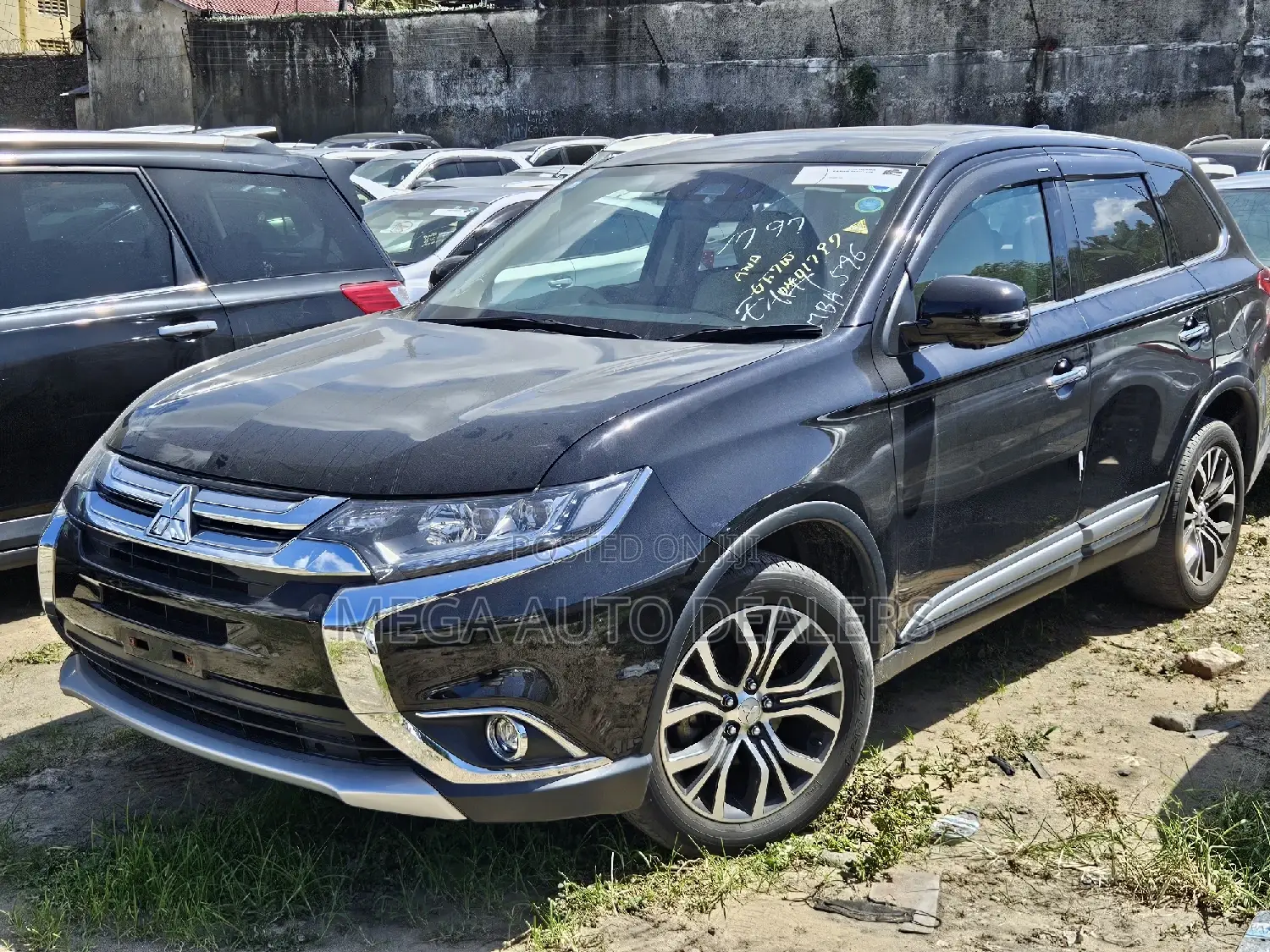 Mitsubishi Outlander 2018 Black