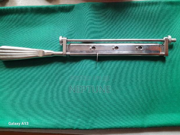 Skin Grafting Holder