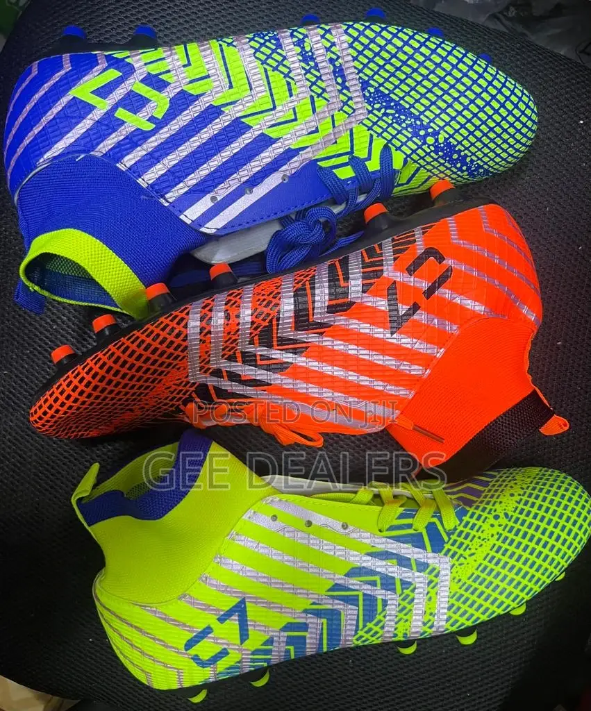 Soccer/Football Boots Size 39-44
