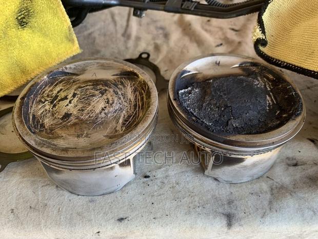 Subaru EJ20 Pistons - main view