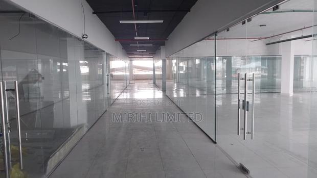 Spacious Office Spaces - thumbnail 5