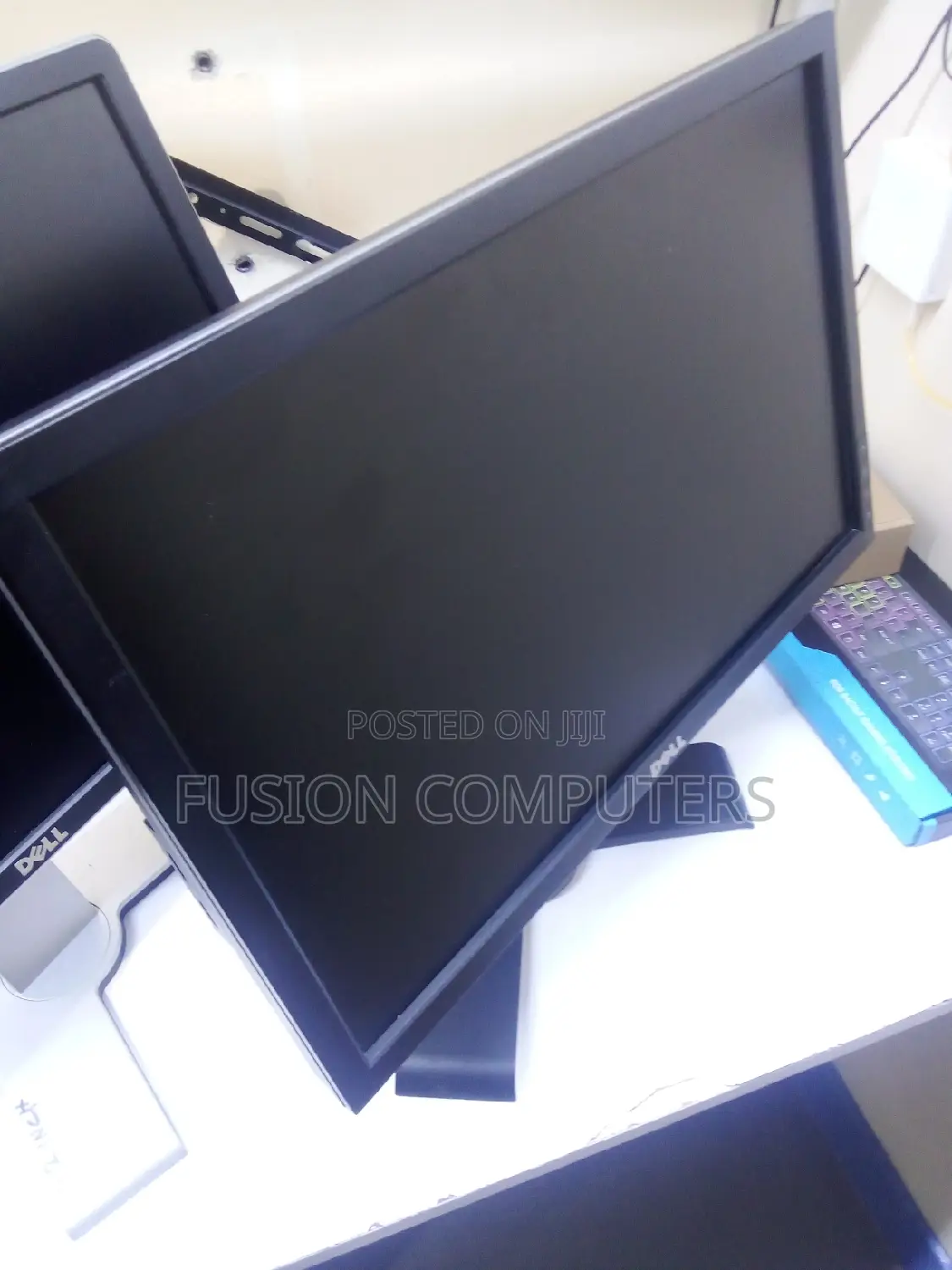 Dell 19 Inches Wide Monitor