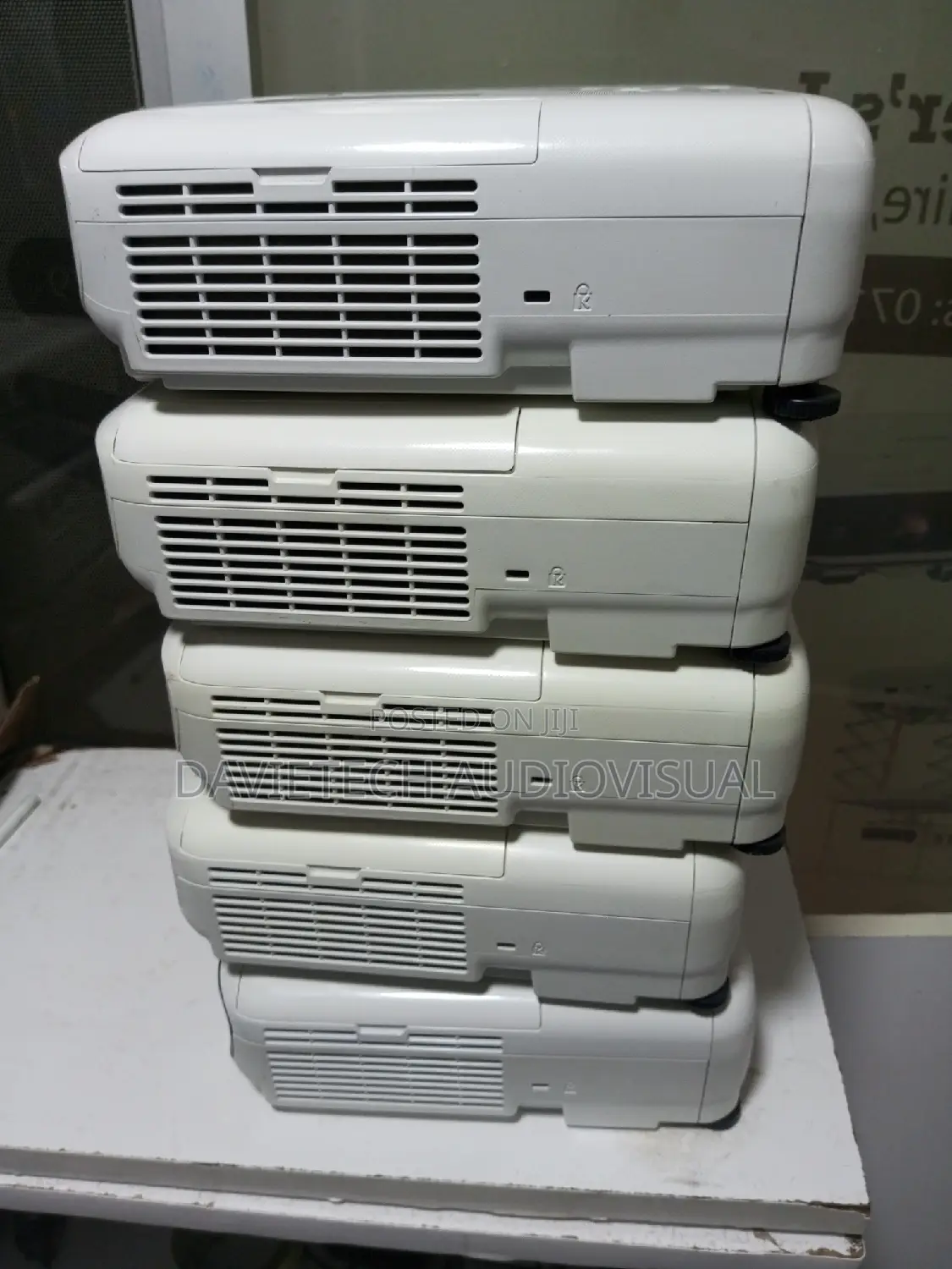 Epson Cb X05 Xuk Projectors, Xga
