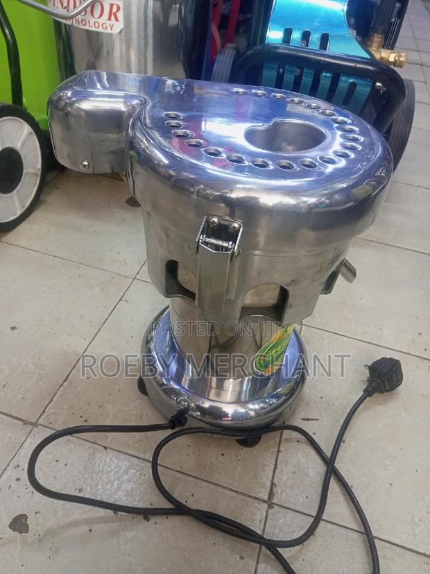 Ideal Juicer Machine - main view