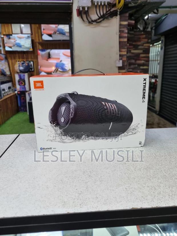 JBL Xtreme 4, Portable Bluetooth Speaker Pro Black - thumbnail 3