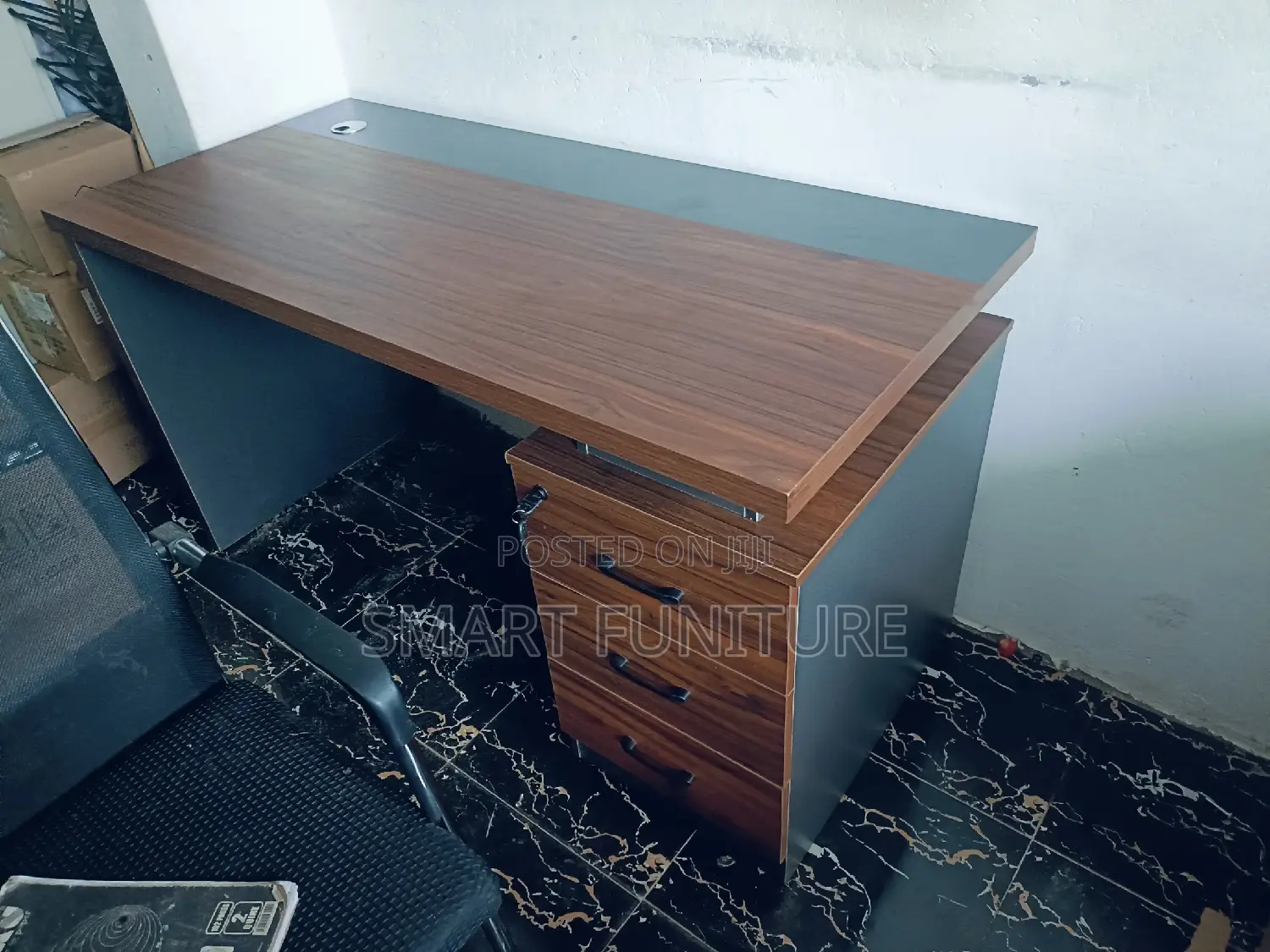 OFFICE Desk Office Desk Office Desk Office Desk 1.4