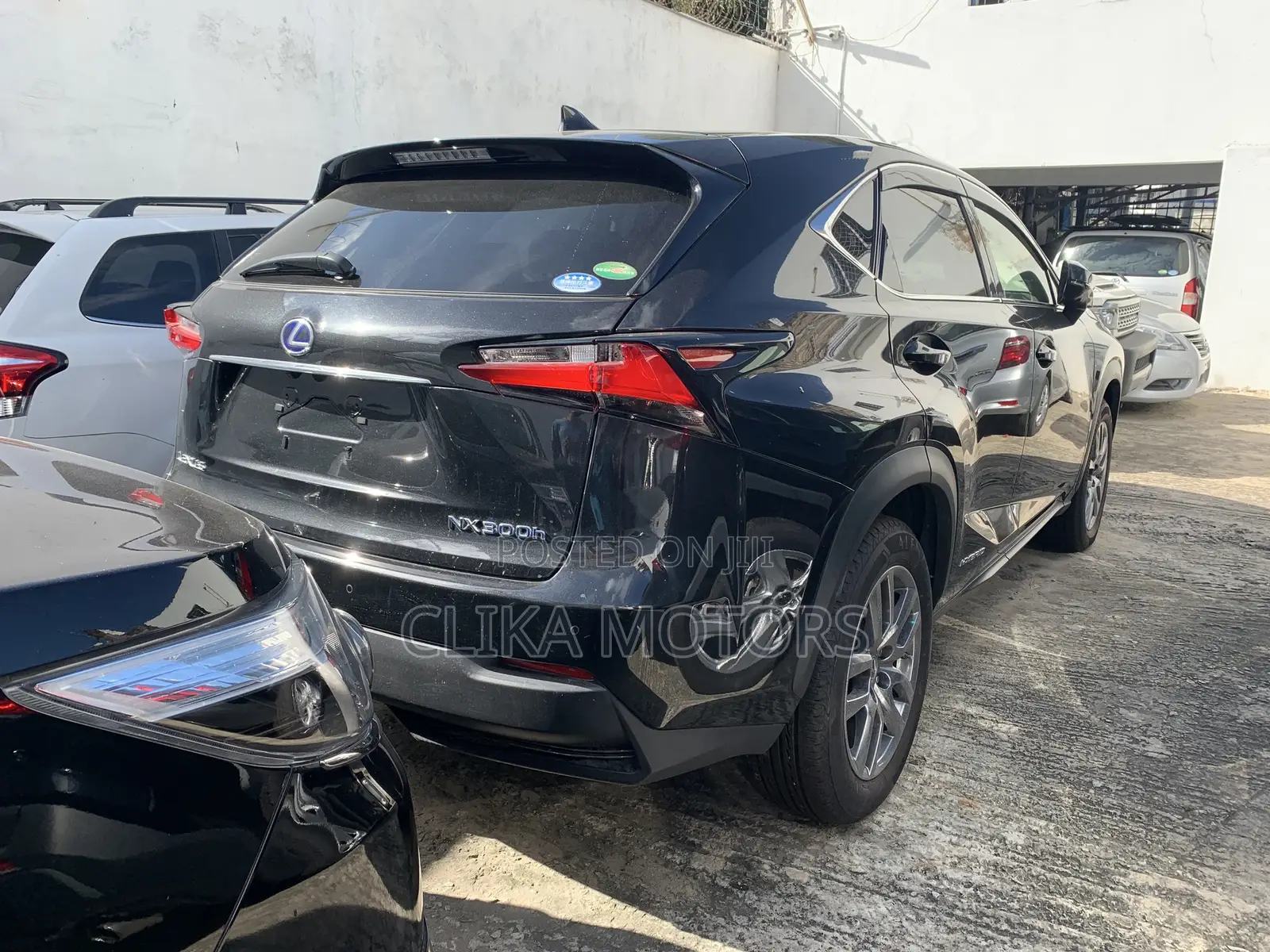 Lexus NX 300h 2016 Black