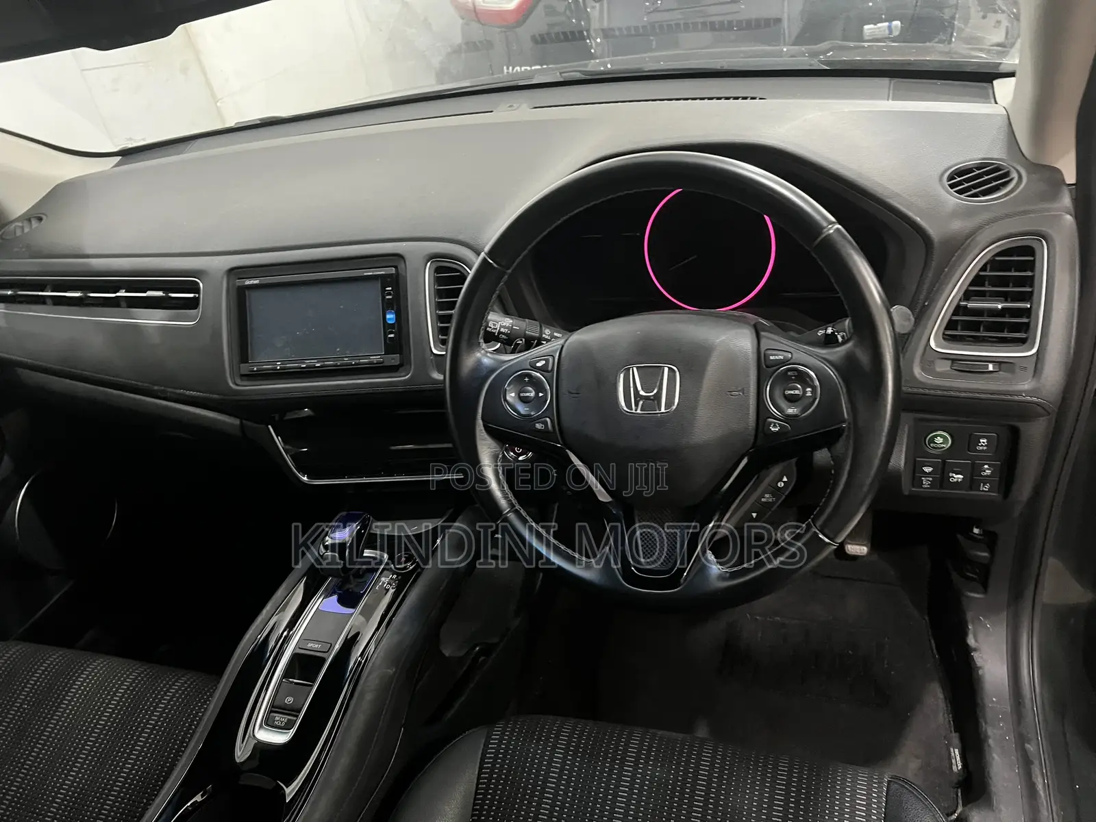 Honda Vezel 2017 Green