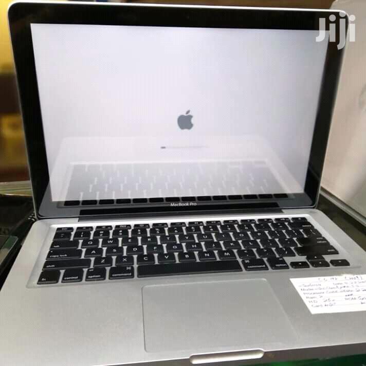 Laptop Apple MacBook Pro 4GB Intel Core I5 HDD 500GB