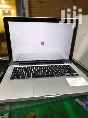 Laptop Apple MacBook Pro 4GB Intel Core i5 HDD 500GB