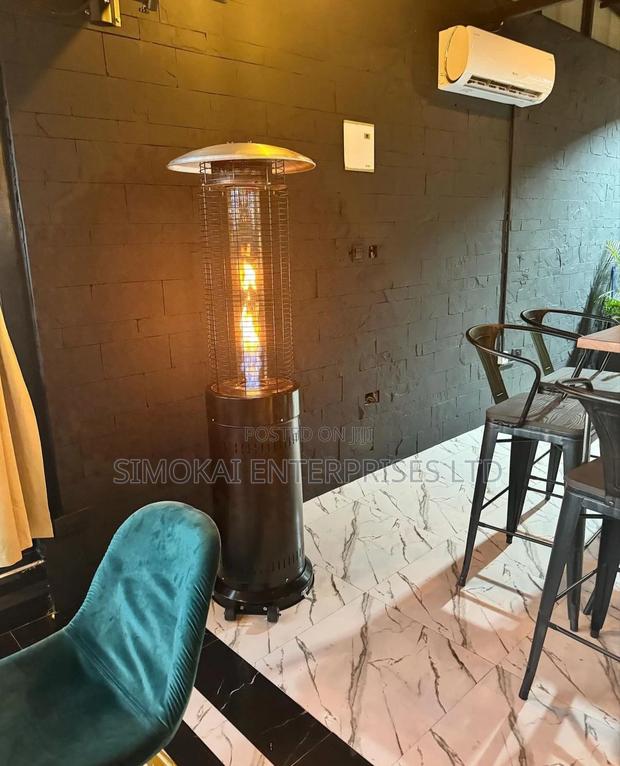 Circular Glass Tube Gas Patio Heater - 1.83m - Medium