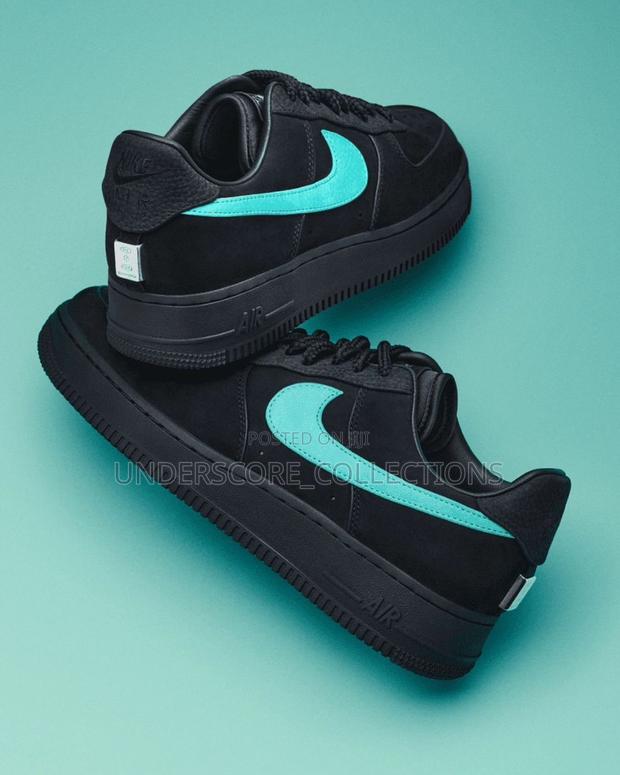 High-End Unisex Nike Original Shoe - main view