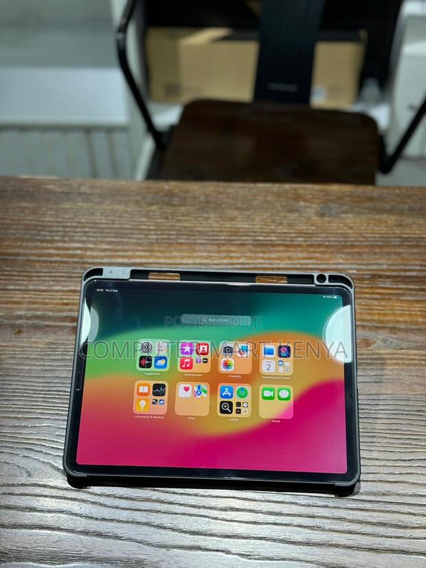 Apple iPad Pro 11 (2021) 128 GB Silver - thumbnail 4