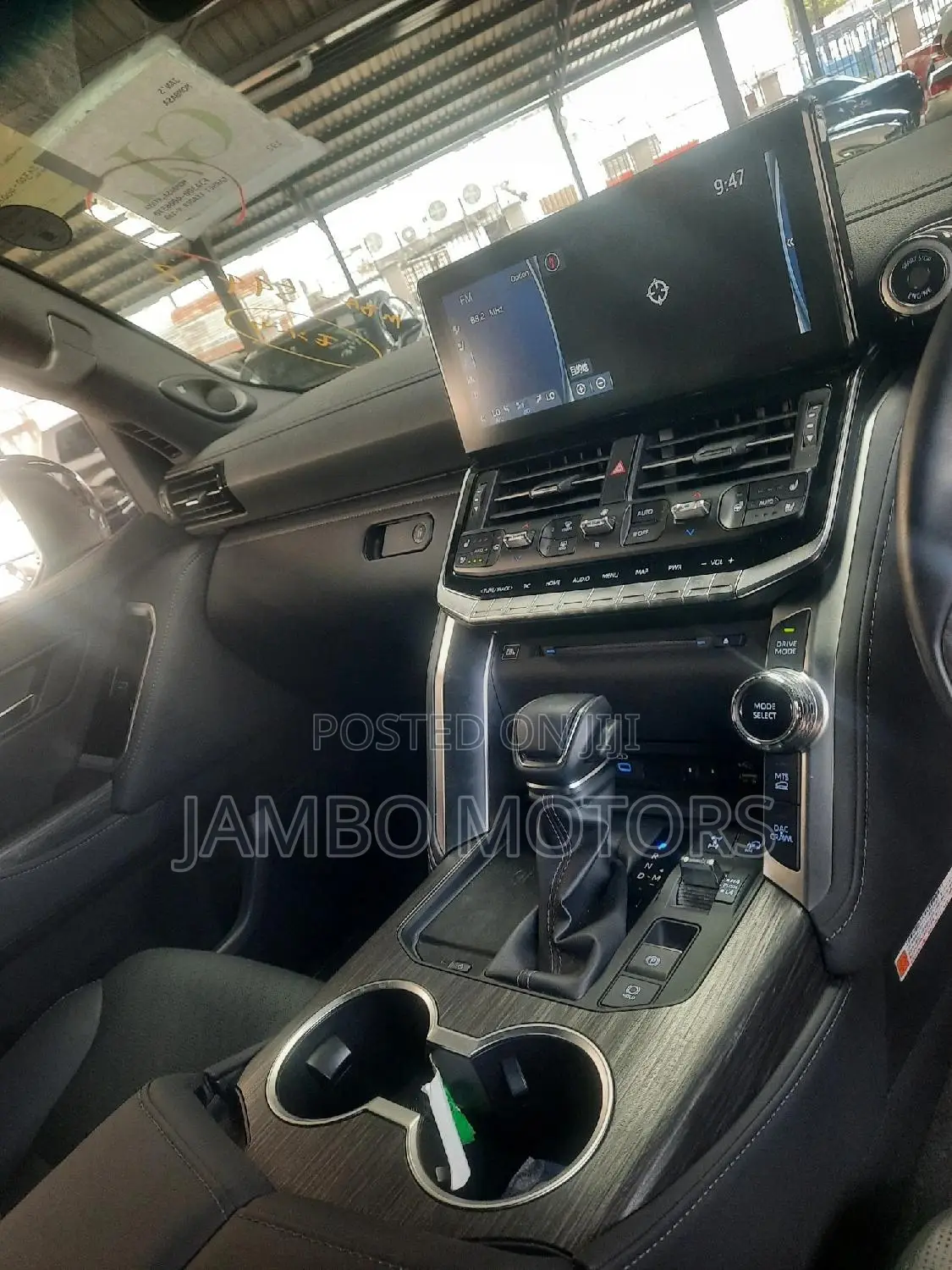 Toyota Land Cruiser 3.3 Diesel 4WD 2022 White