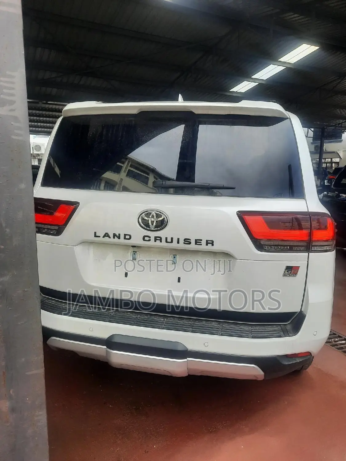 Toyota Land Cruiser 3.3 Diesel 4WD 2022 White