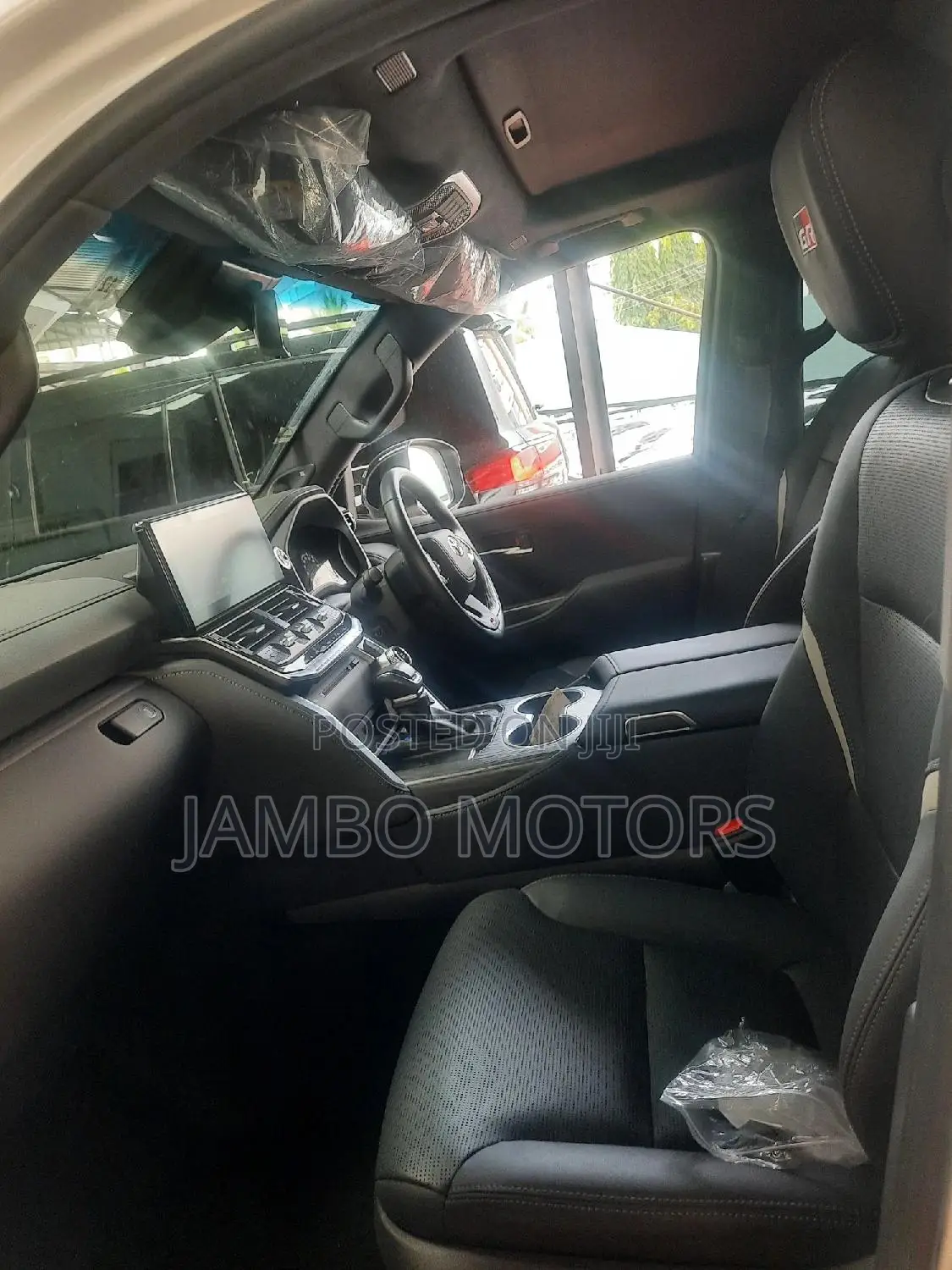 Toyota Land Cruiser 3.3 Diesel 4WD 2022 White