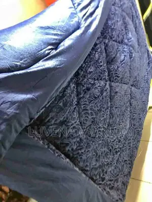 Shiny Woolen Duvets