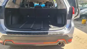 Subaru Forester 2018 Silver