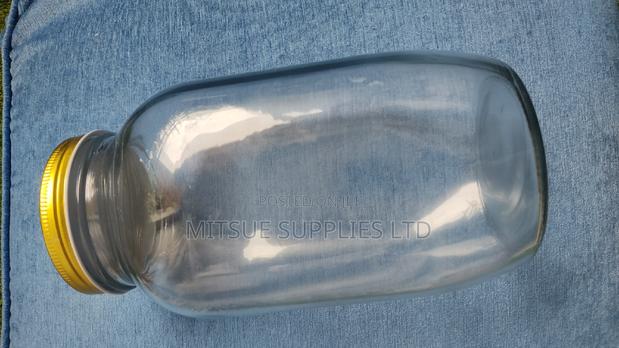 Set of 3 Clear Rectangular Glass 2000ml Jars 82mm Gold Lid - thumbnail 2