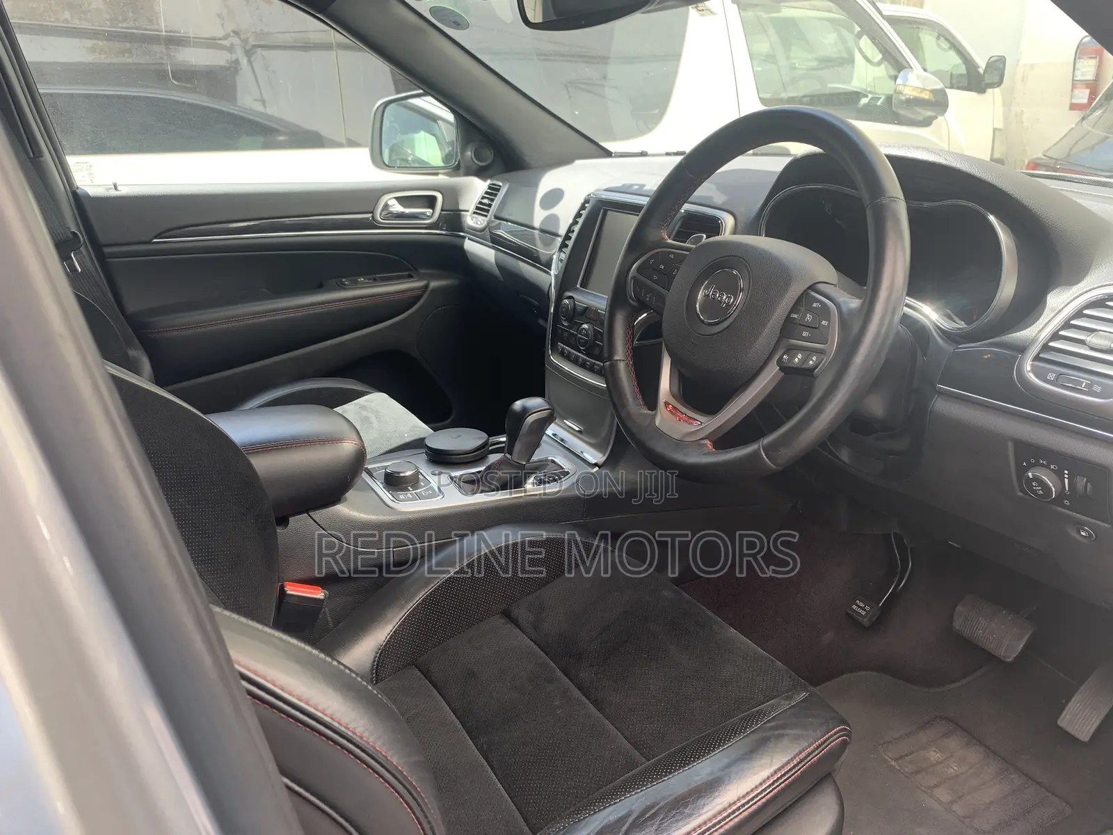 Jeep Grand Cherokee Trailhawk 4dr 4x4 2017 Silver