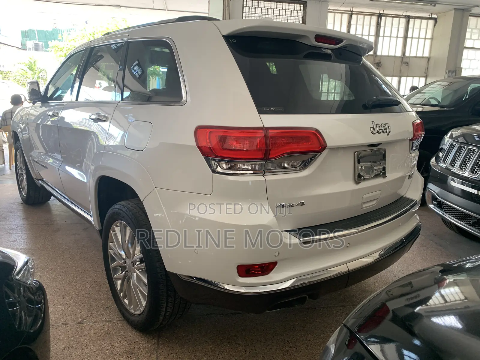 Jeep Grand Cherokee Summit 4dr 4x4 2017 White