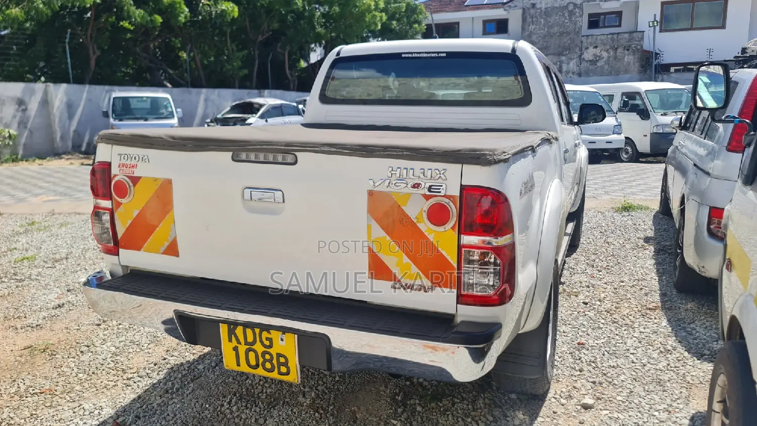 Toyota Hilux 2015 White