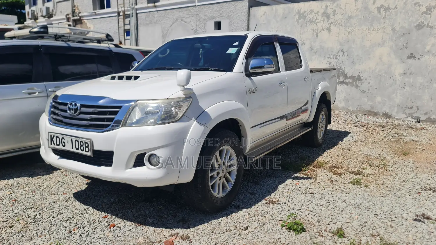 Toyota Hilux 2015 White
