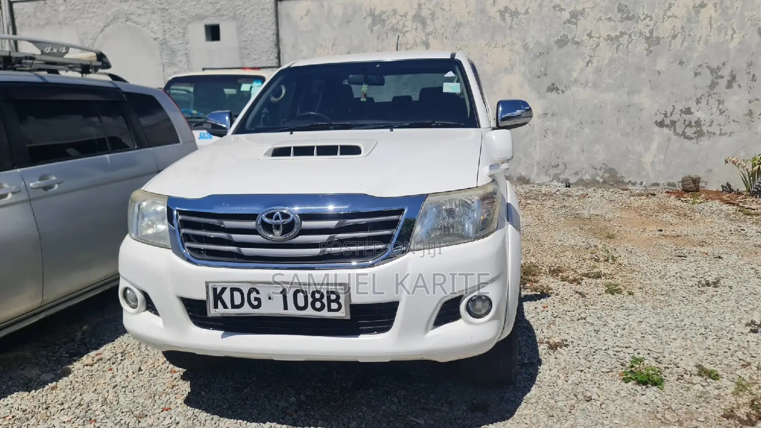 Toyota Hilux 2015 White