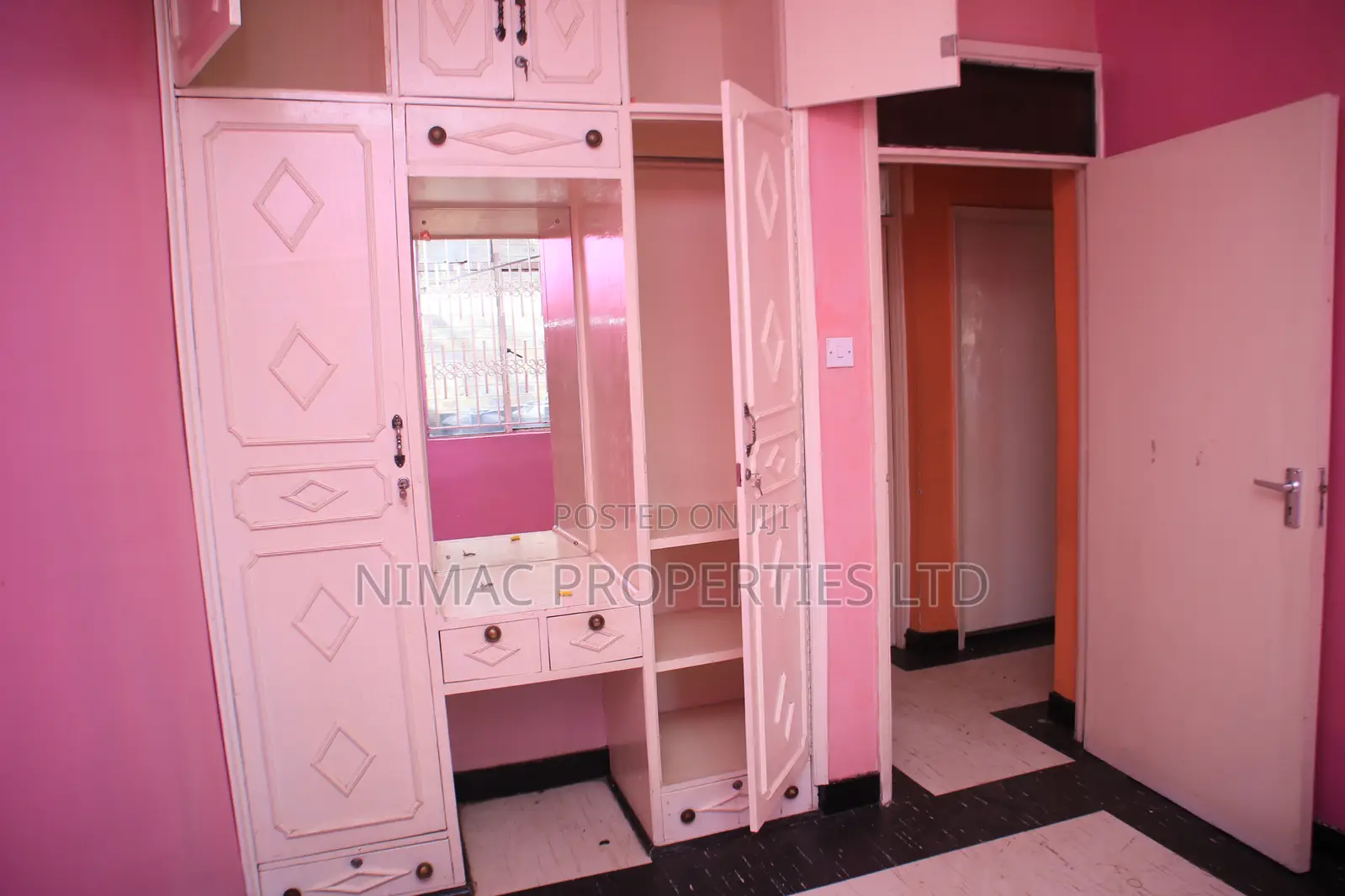 2bdrm Apartment in Villa Franca, City Cabanas for sale