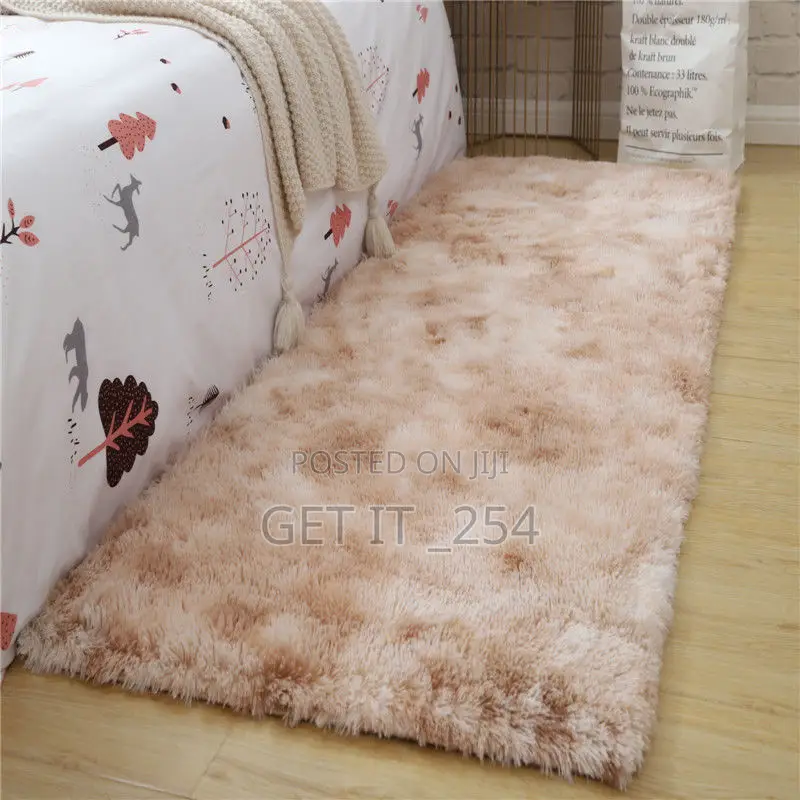 *Warm Soft Bedside Fluffy Mats*
 *Size:* 120cm*180cm