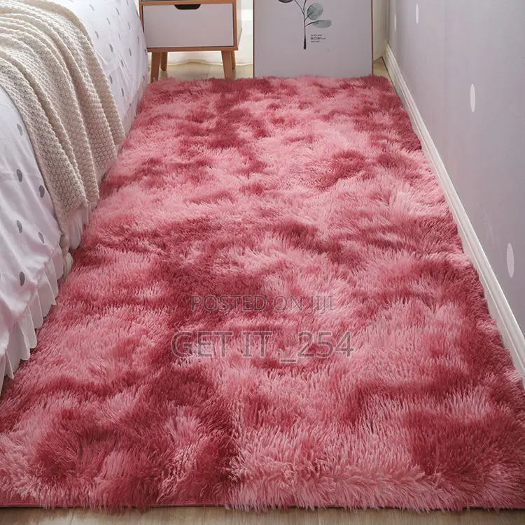 *Warm Soft Bedside Fluffy Mats*
 *Size:* 120cm*180cm