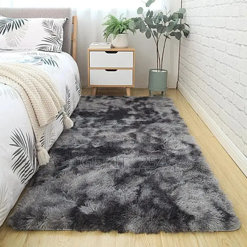 *Warm Soft Bedside Fluffy Mats*
 *Size:* 120cm*180cm
