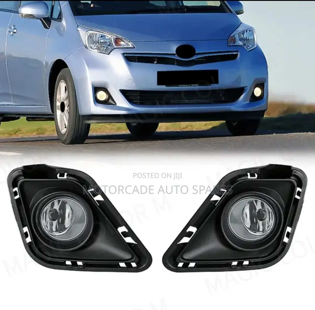 Toyota Ractis 2012-2015 Fog Lights
