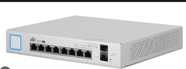 Ubiquiti Networks Unifi US-8-150W Network Switch - main view
