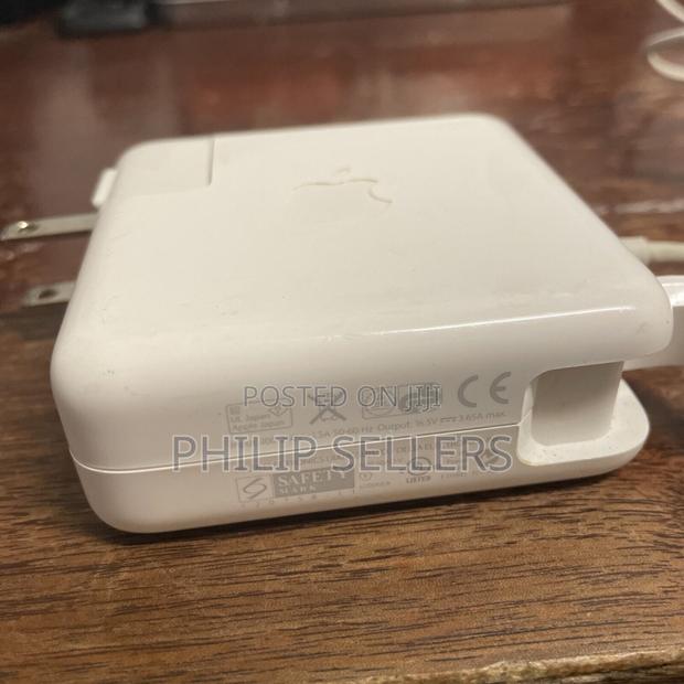 Apple Genuine 60W Magsafe 2 Power Adapter (A1435) for Macboo - thumbnail 2