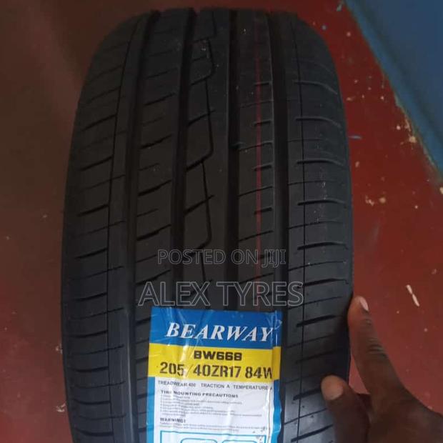 205/40zr17 Bearway Tires Made in China