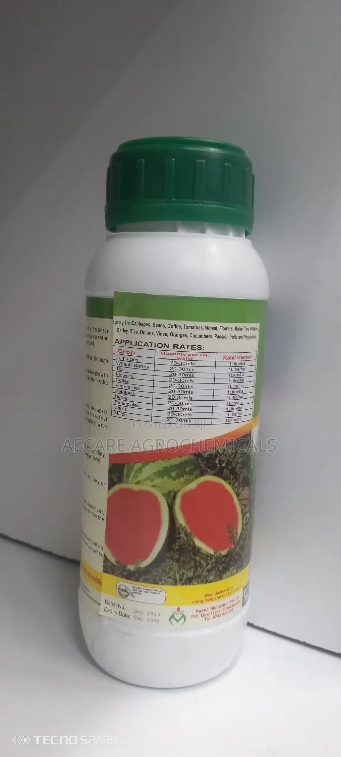 Hyrich Foliar Fertilizer NPK 24:24:24 + Te 500 ML