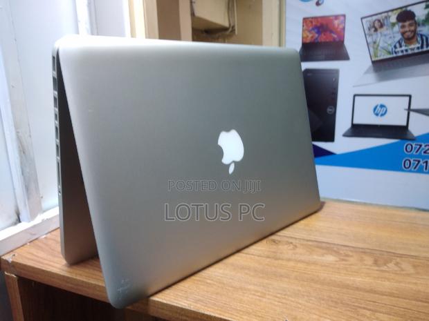 Laptop Apple MacBook 2012 4GB Intel Core I5 HDD 500GB