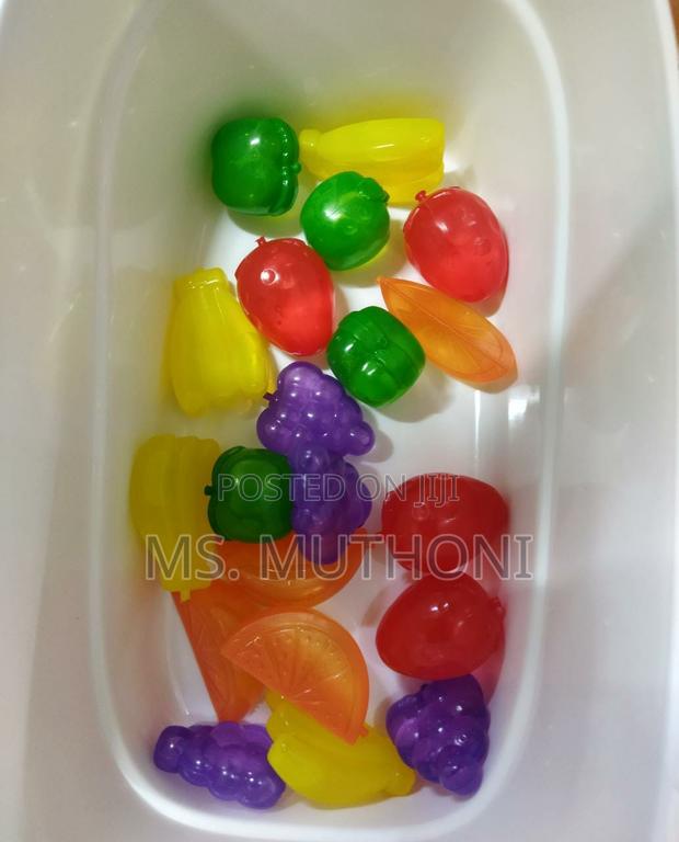 20pc Pack Reusable Silicone Ice Cubes. - thumbnail 2