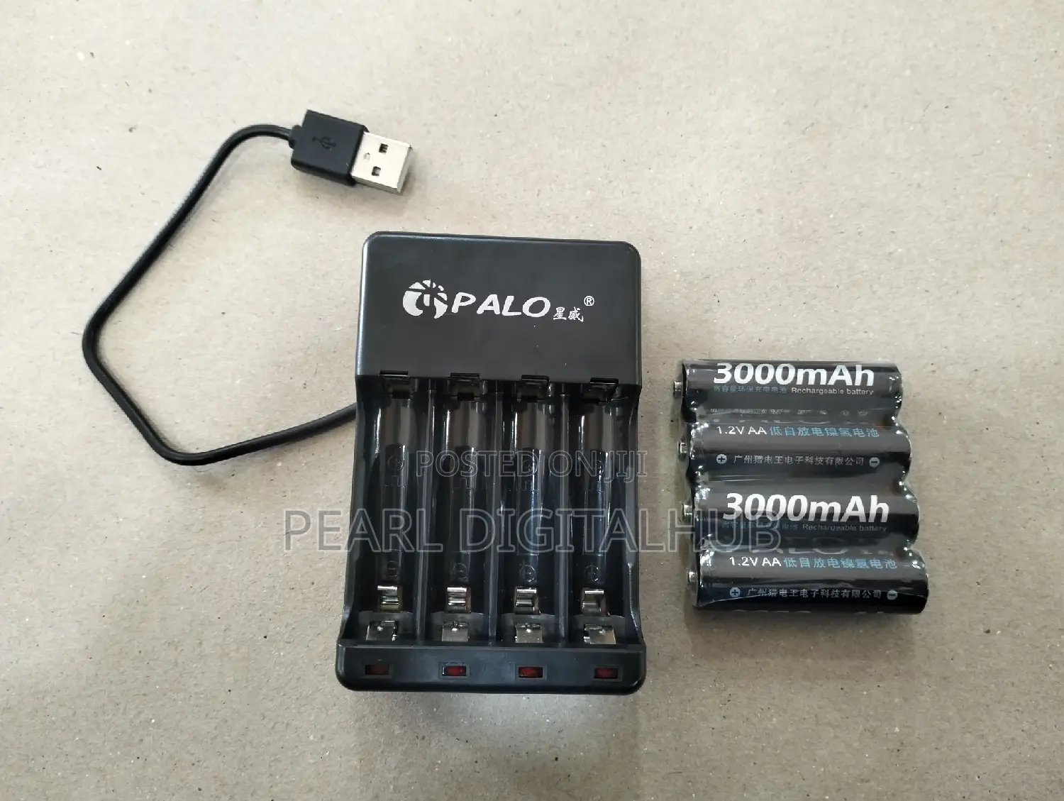 4 Slot 1.2v Rechargeable Palo Battery Plus Charger .
