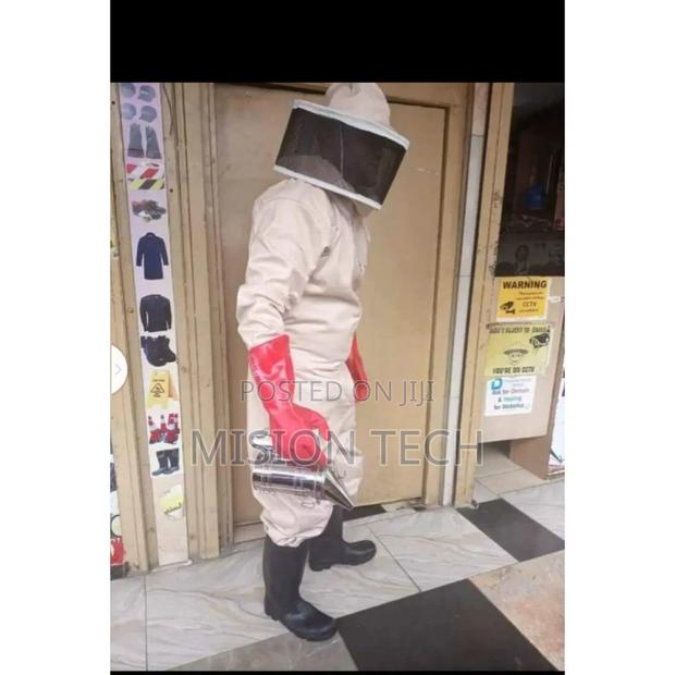 Full Protective Gears Bee Suit /Glovesprotective Bee Suit