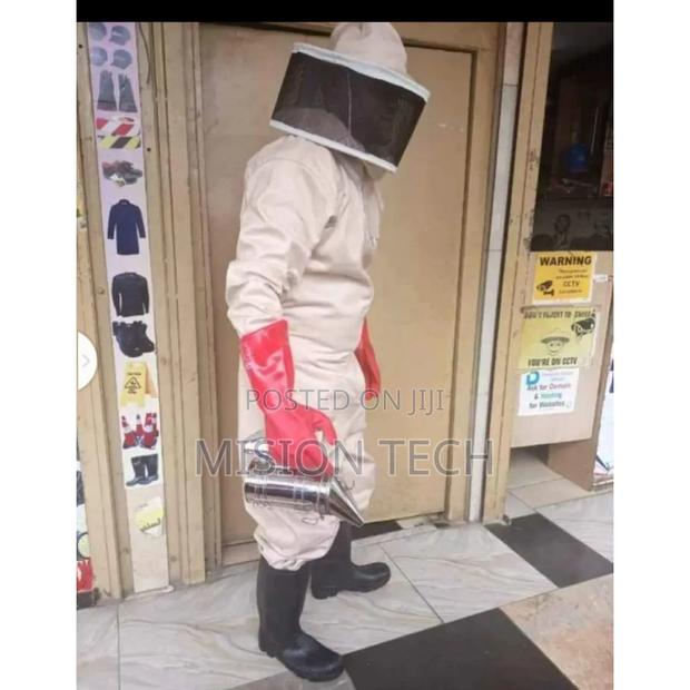 Full Protective Gears Bee Suit - main view
