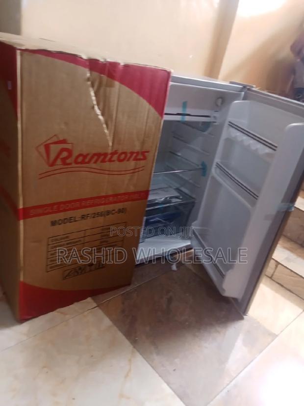 Fridge Ramtons 90l One Door. Single Door