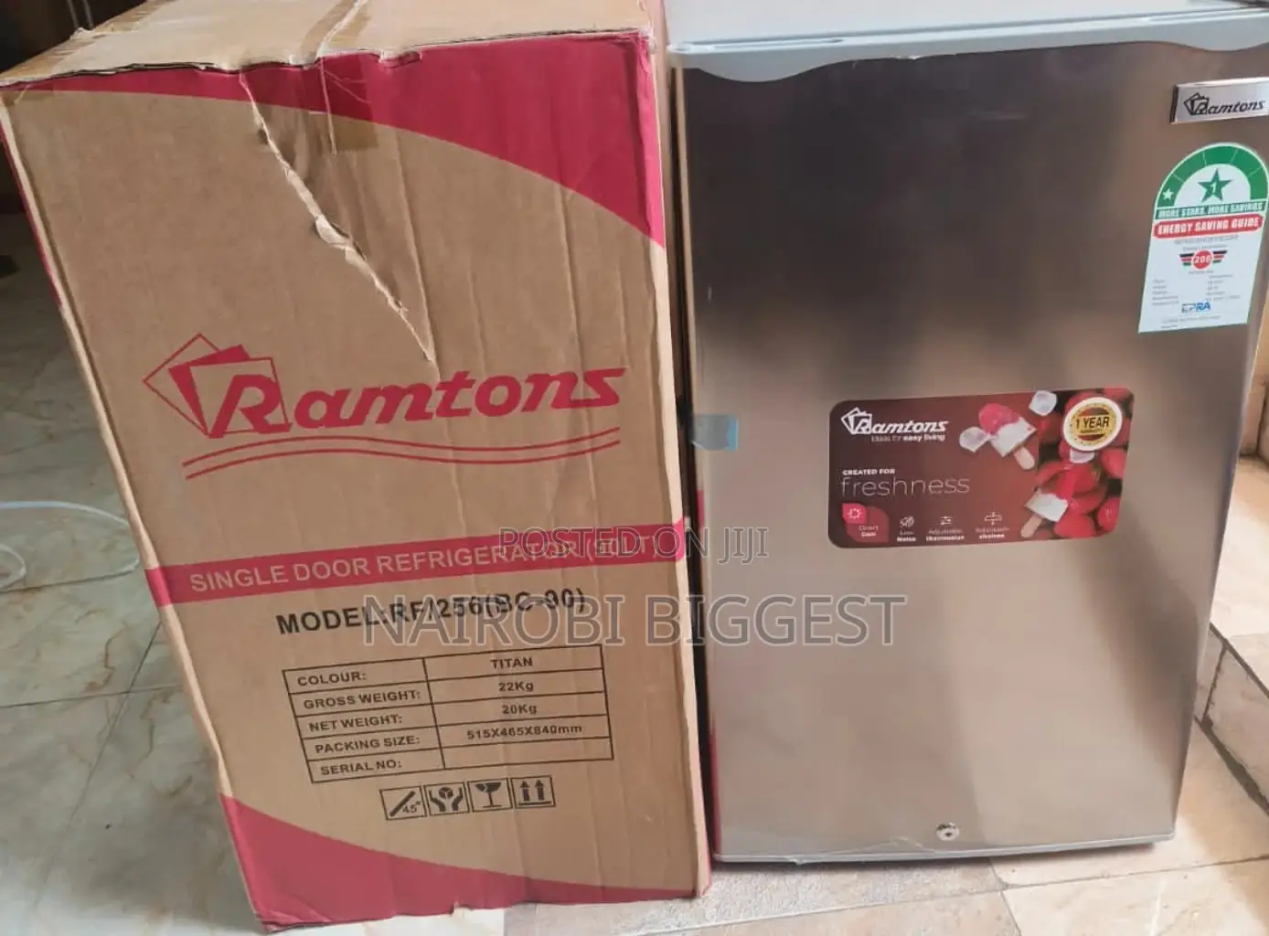 Classic Ramtons Rf/256 Refrigerator - 90l - Titan Silver0